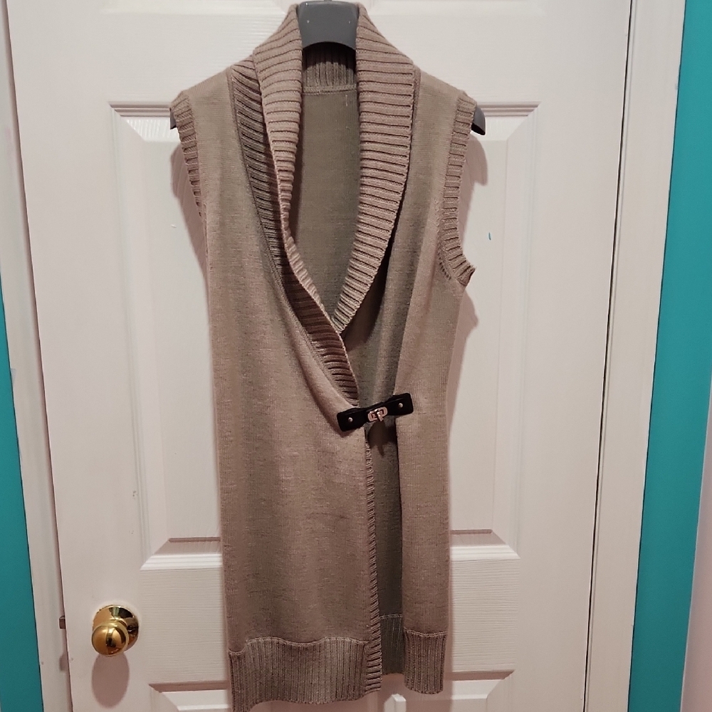 Calvin Klein Long Sleeveless Knit Vest